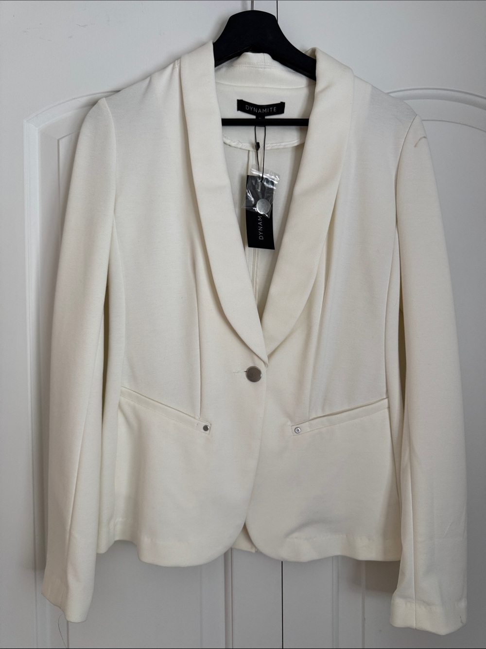 Dynamite Ivory Shawl-Collar Single-Button Blazer